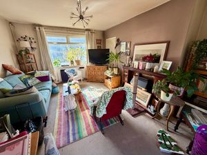 Lounge- click for photo gallery